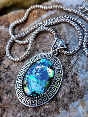 Silver plated Abalone Natural Stone Greca Pendant Silver Chain Necklace